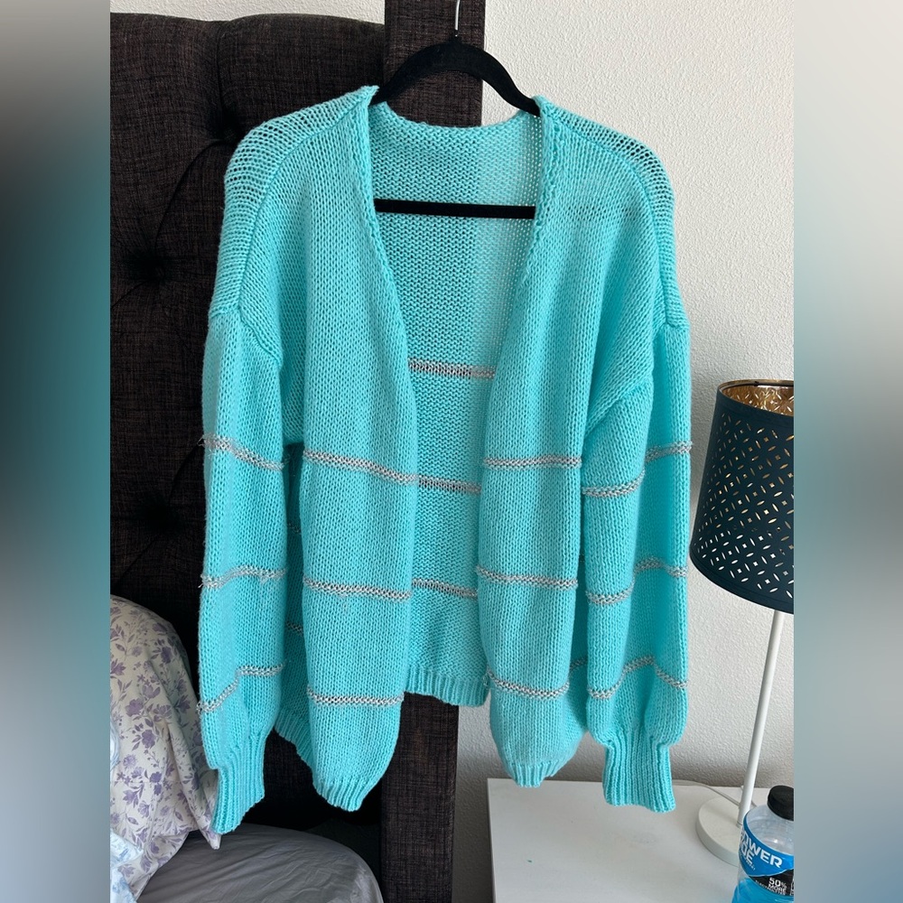 Elegant Turquoise Women's Cardigan